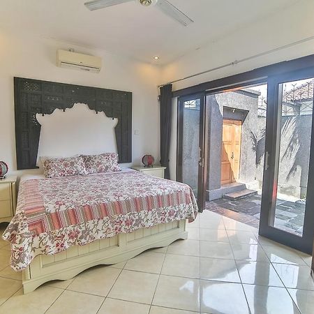 Bali Cinta Villa Seminyak Buitenkant foto