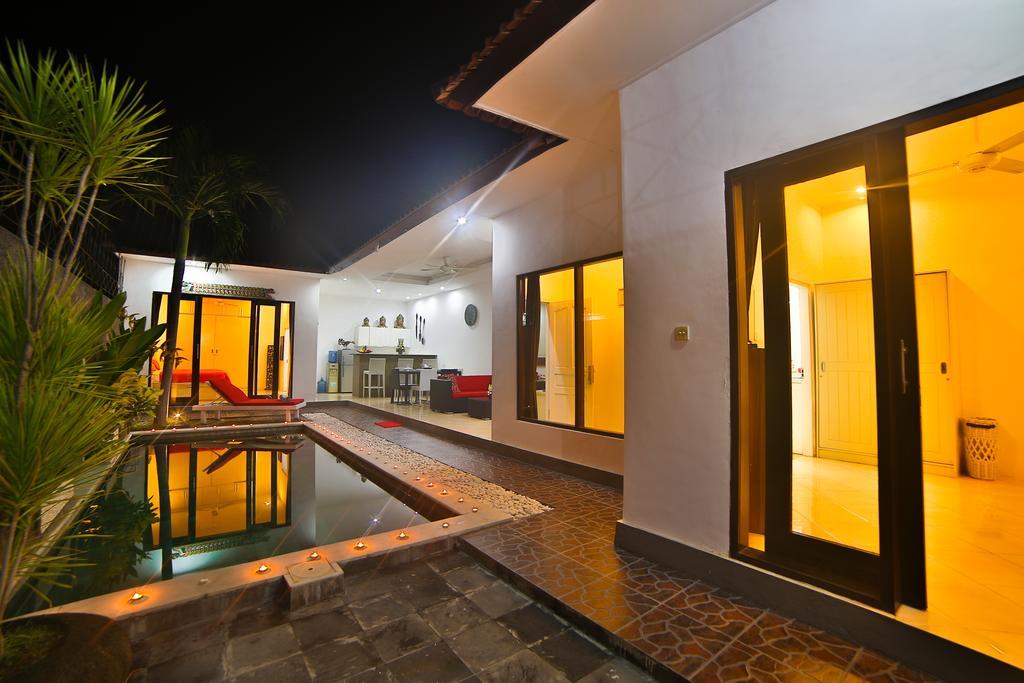 Bali Cinta Villa Seminyak Buitenkant foto